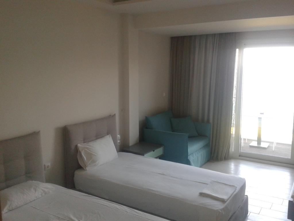 Hotel Kakanakos Loutra Oraias Elenis Bilik gambar